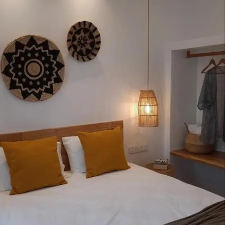 Konstantza's Superior * Naxos City