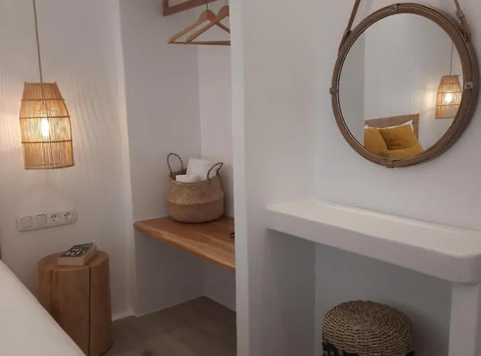 Konstantza's Superior Apartment Naxos City