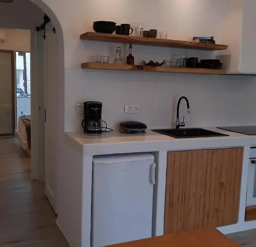 Konstantza's Superior Apartment